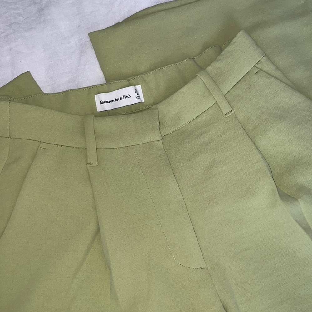 Abercrombie & Fitch Premium Crepe Tailored Ultra Wide-Leg Pant in Light Green